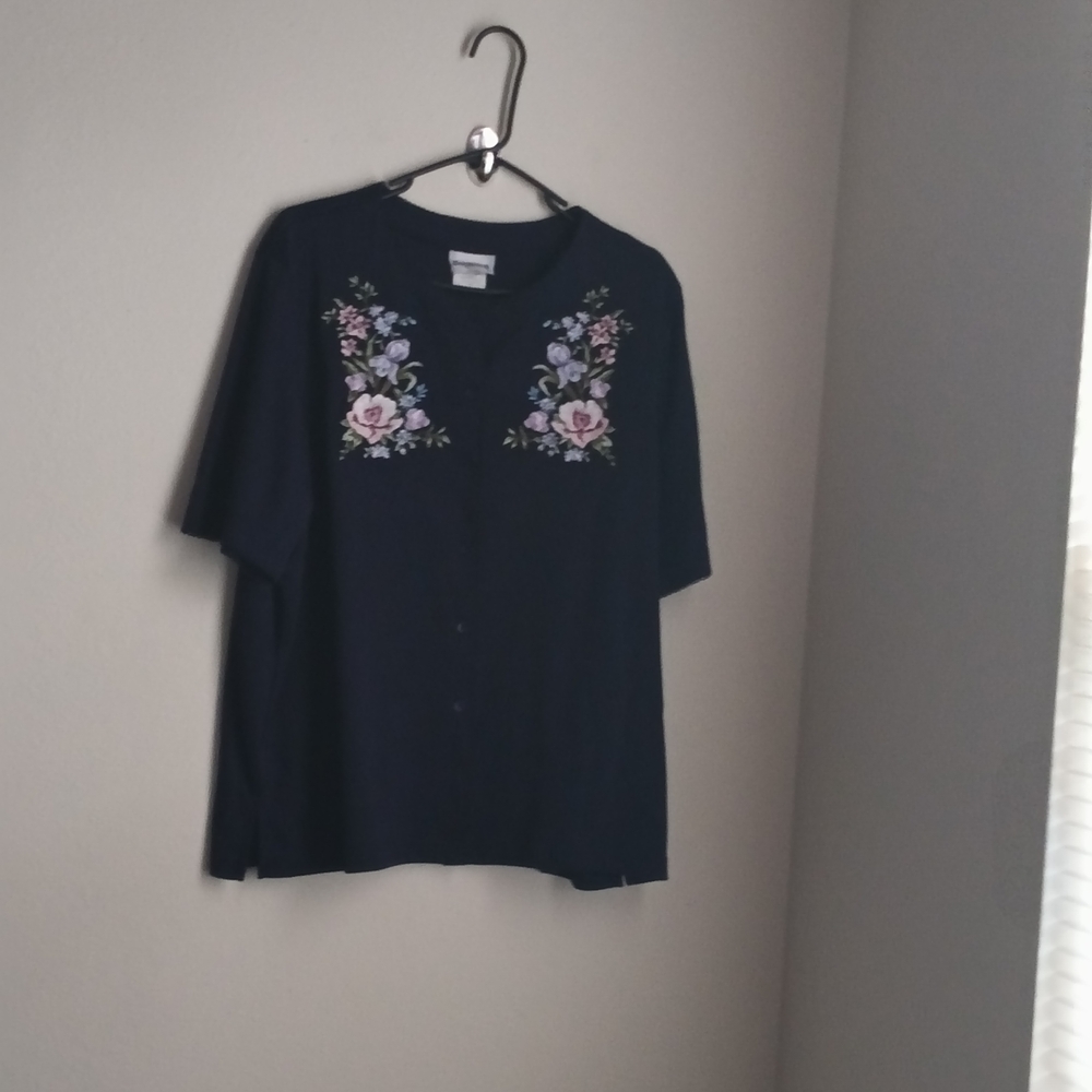 Bon Worth Sweater Women XL Navy Floral Embroidery Cottagecore Versatile Elegant